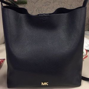 Michael Kors pebble leather bag